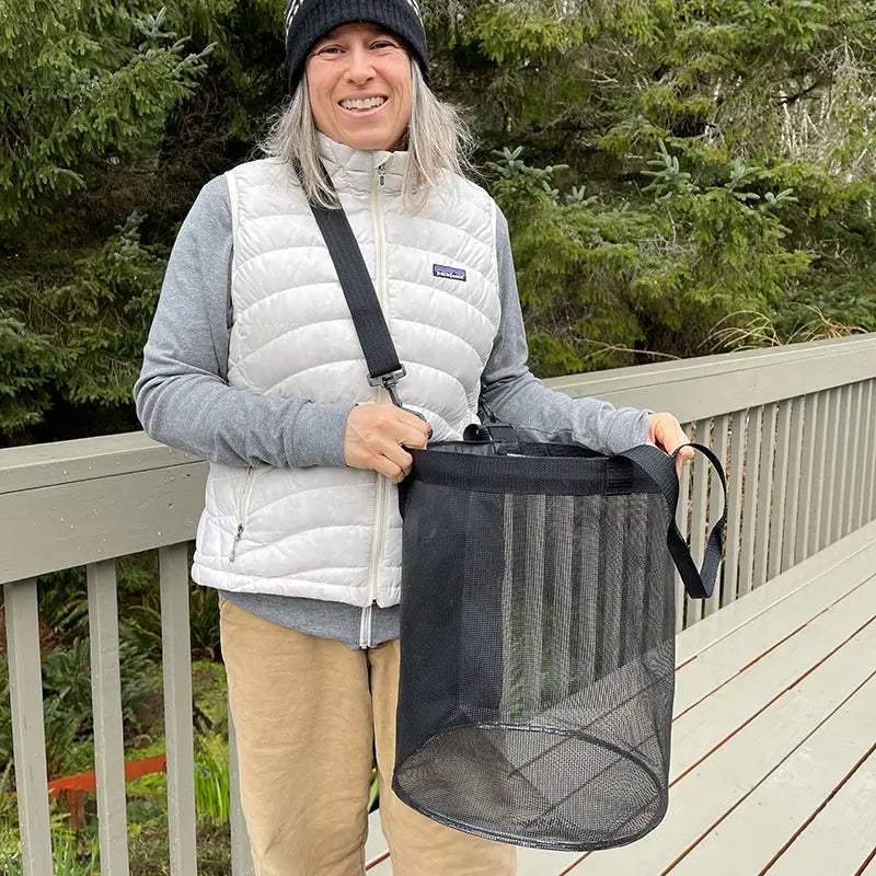 Round Mesh Foraging Bag with Pocket